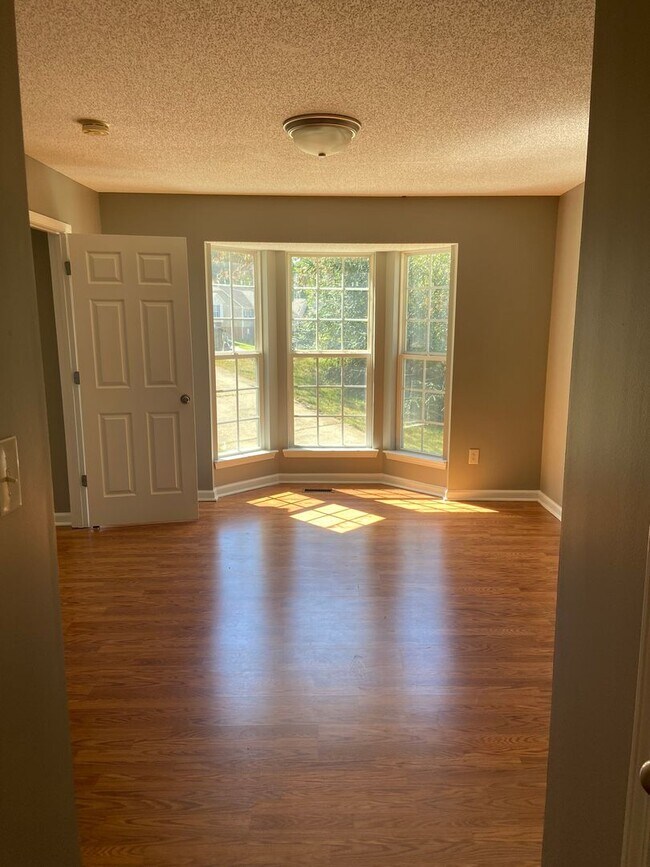 Building Photo - New For Rent in Grayson Valley!