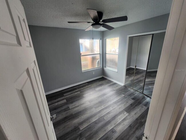 Building Photo - 2745 N Poinciana Blvd