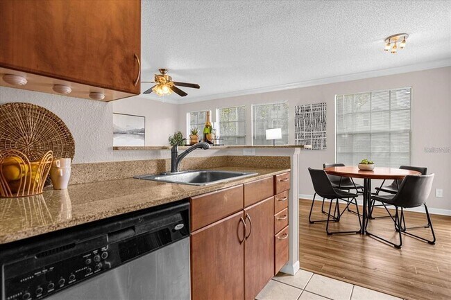 Building Photo - 11544 Westwood Blvd