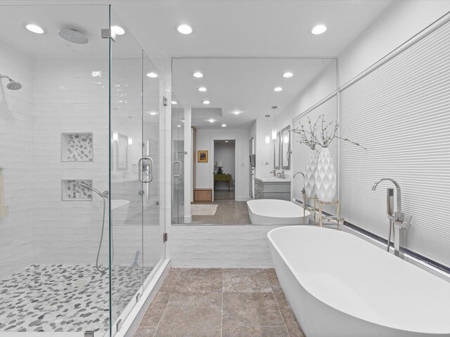 Building Photo - 5512 Bent Tree Dr