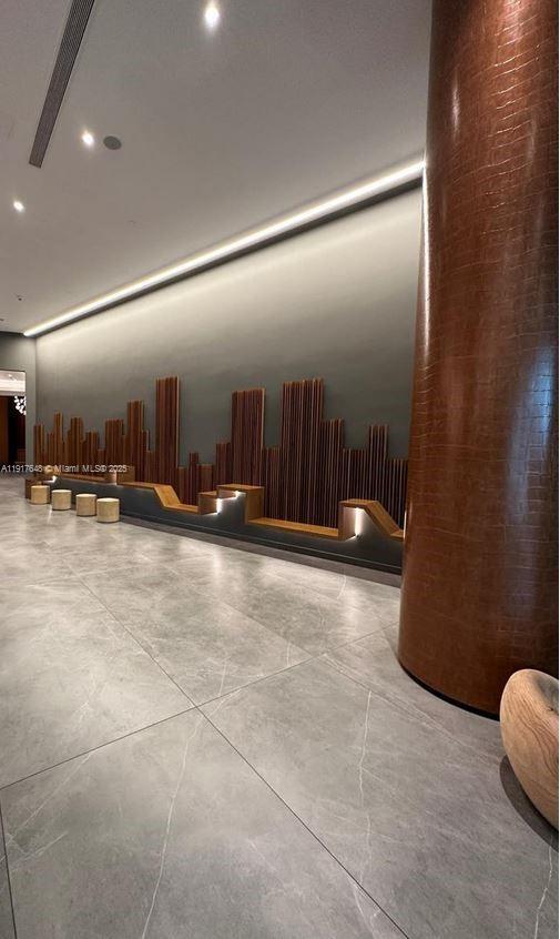 Building Photo - 350 S Miami Ave