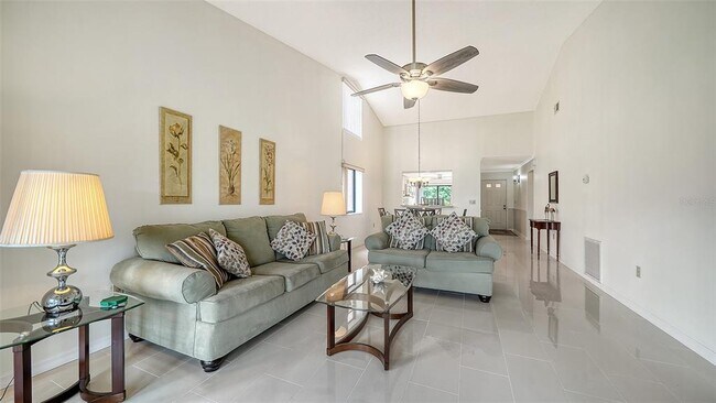 Building Photo - 6281 Timberlake Dr