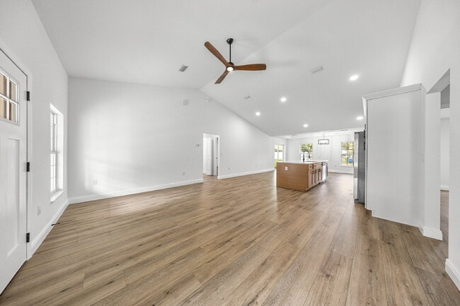 Building Photo - Beautiful New Home in Prime Summerfield Lo...