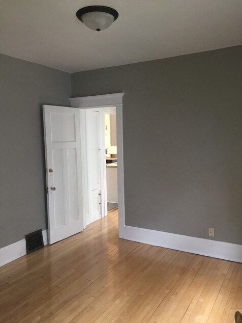 Building Photo - 3127 N Cramer St