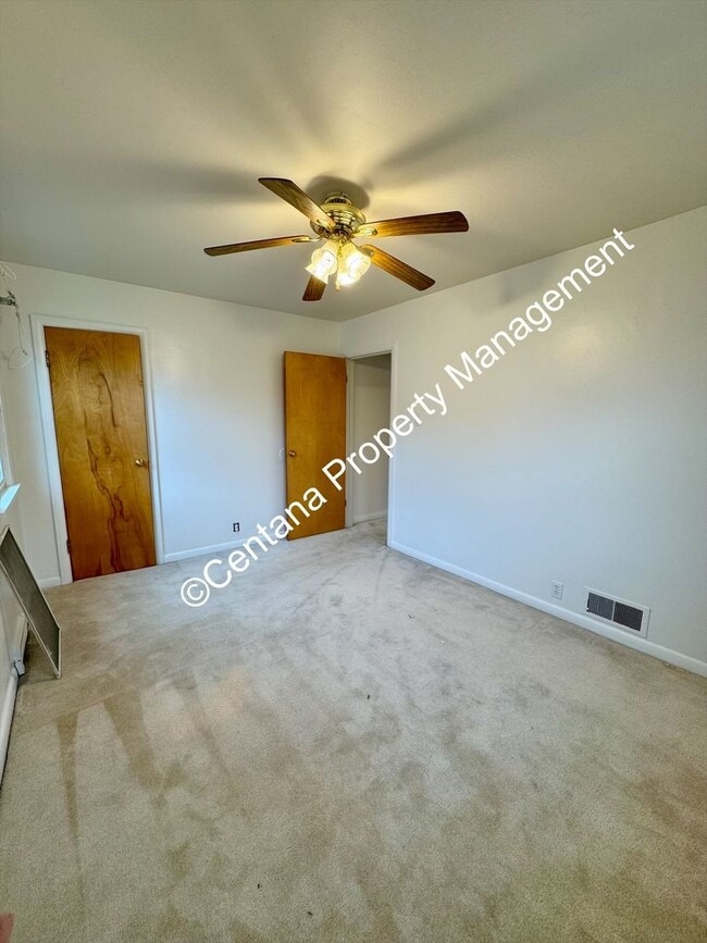 Building Photo - Cute 3 Bedroom Home for Rent!