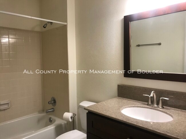 Building Photo - 4811 White Rock Cir