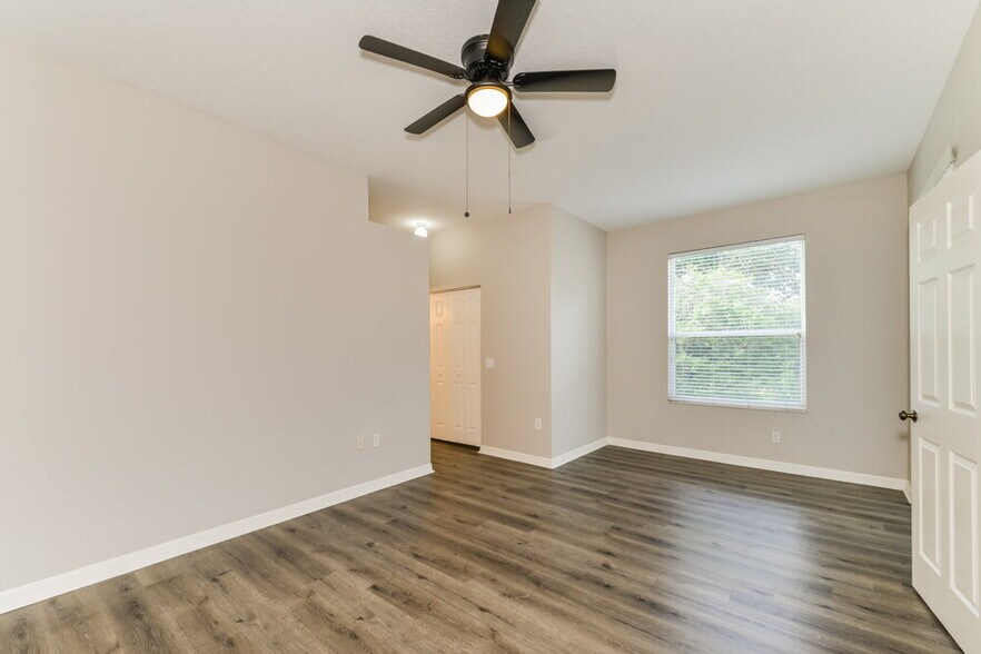 Building Photo - 12627 Rockrose Glen