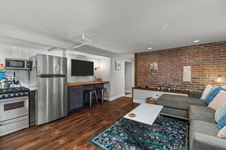 Building Photo - 4600 McPherson Ave