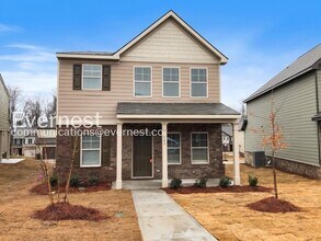 Building Photo - 4 Bed/2.5 Bath Home with Garage / Pet-Friendly / Vouchers Accepted / Available Now!