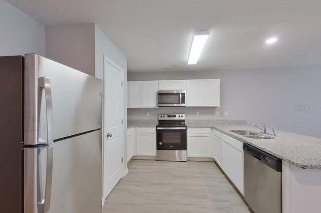 Building Photo - 2799 W Sheila Dr