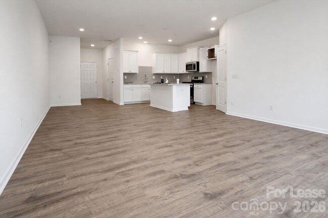 Building Photo - 2810 Trinity St