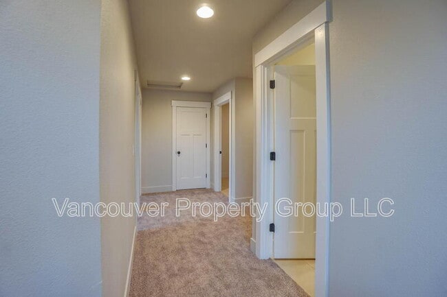 Building Photo - 2940 NW 16th St