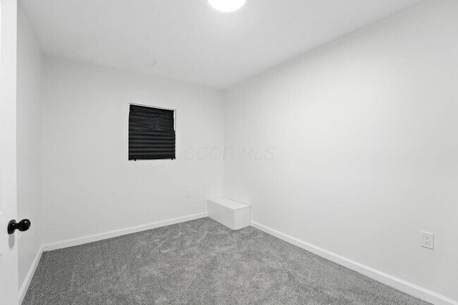 Building Photo - 354 Fernhill Ave