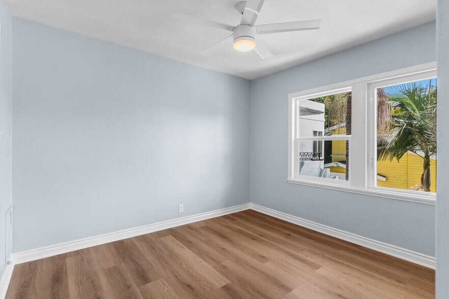 Building Photo - 526 Lime Ave