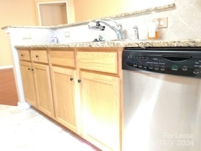 Building Photo - 1309 Smokey Quartz Ln