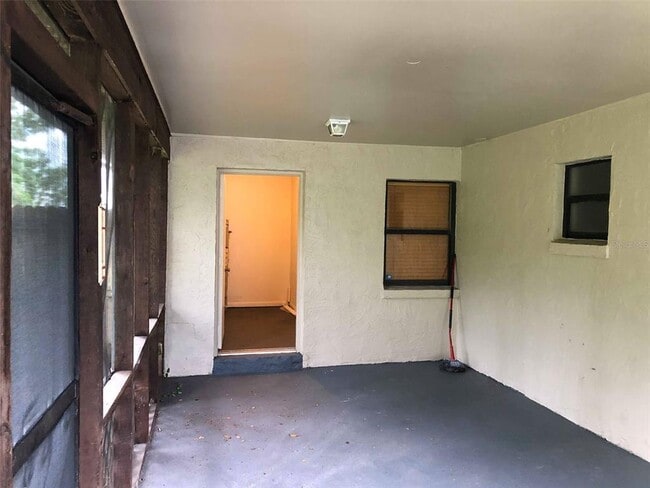 Building Photo - 3225 Julia Ct