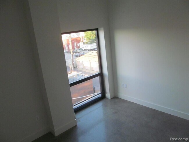 Building Photo - 3099 Biddle Ave