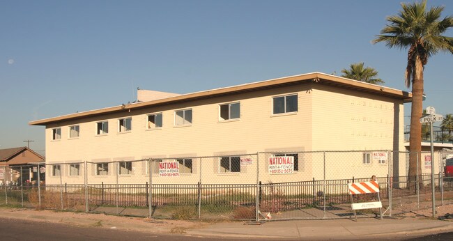 Primary Photo - The Vue