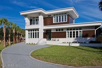 Building Photo - 1251 Selva Marina Cir