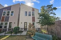 Building Photo - 594 Janisch Rd