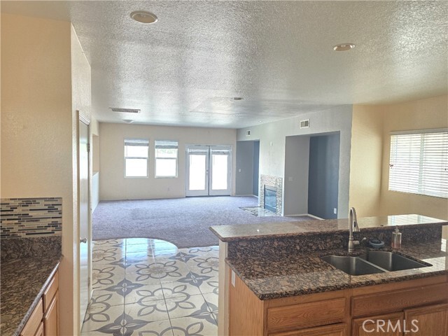 Building Photo - 1482 Peppermint Dr