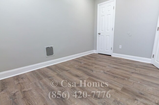 Building Photo - 1252 Carl Miller Blvd