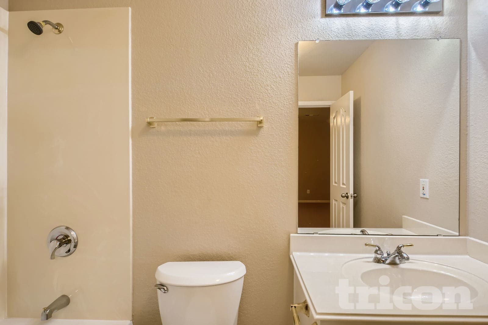 Building Photo - 4203 Wildbriar Ln