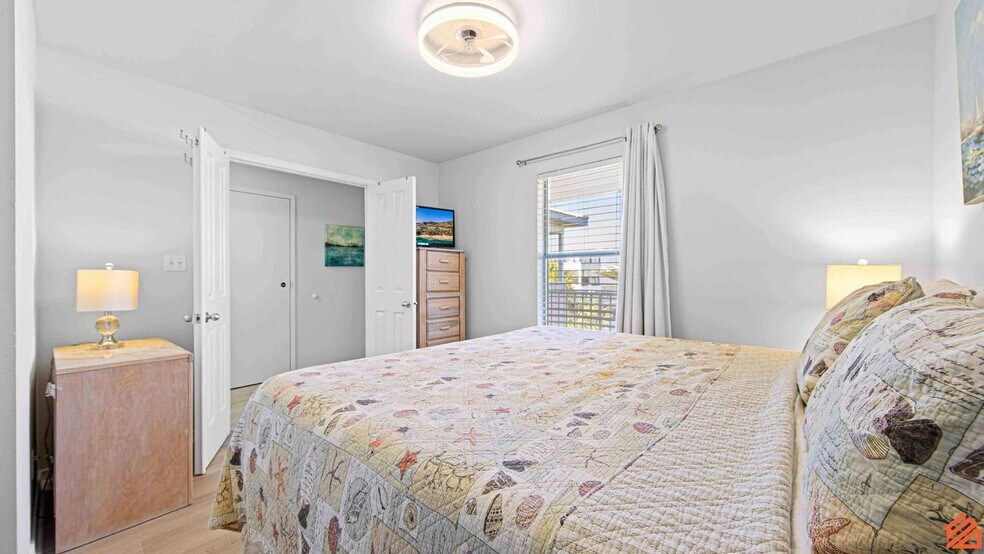 Building Photo - 3191 Scenic Hwy 98