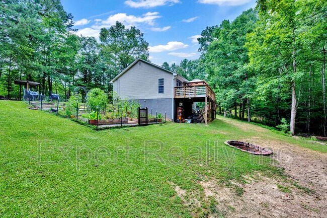Building Photo - 2275 Blackjack Rd