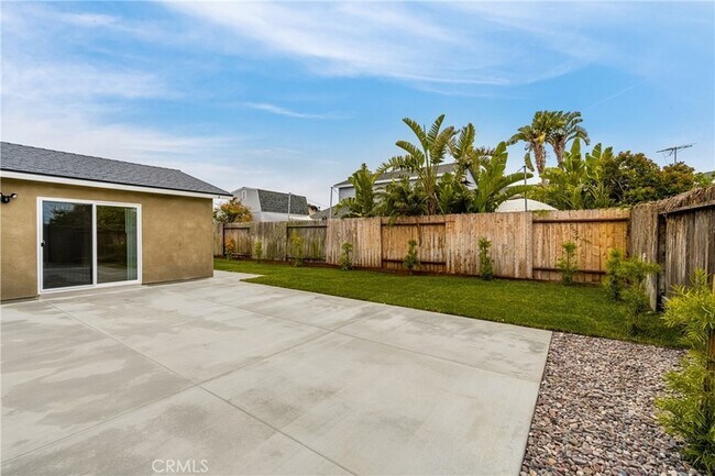 Building Photo - 9282 Winterwood Cir