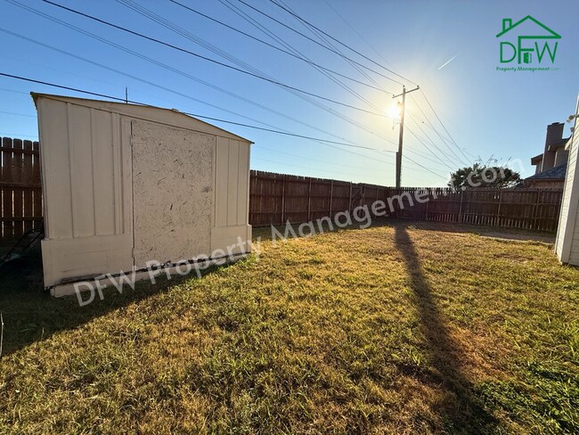 Building Photo - Beautiful 4 Bedroom 2.5 Bathroom Home for Lease in Grand Prairie, TX