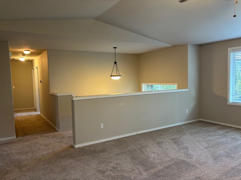 Building Photo - 2811 162nd St E