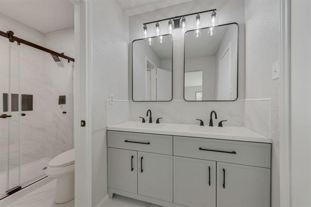 Building Photo - 3510 Jonquil Ln