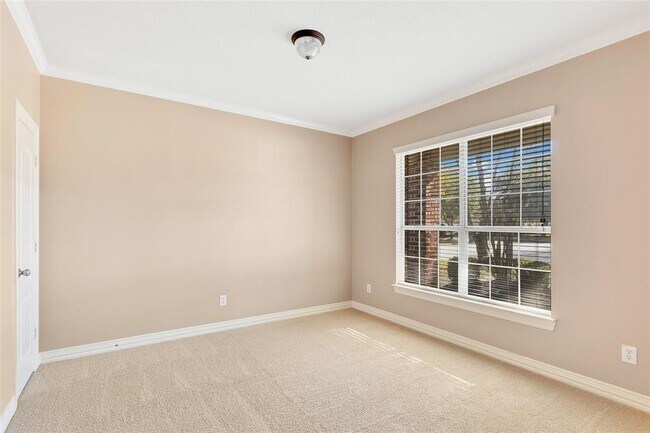 Building Photo - 13019 Chandler Chase Ct