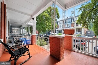 Building Photo - 5227 Knox St