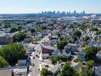 Building Photo - 176 Ferry St