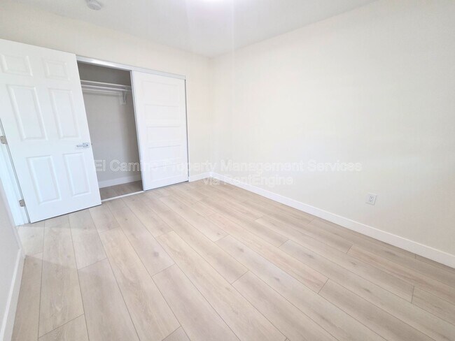 Building Photo - 5662 Cathy Ln