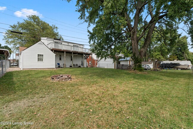 Building Photo - 3810 Norbourne Blvd