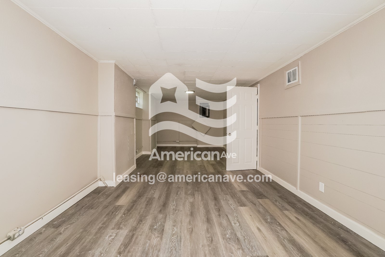 Building Photo - 1276 Crestview Ave