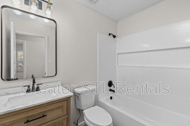 Building Photo - 2344 White Ash Ct