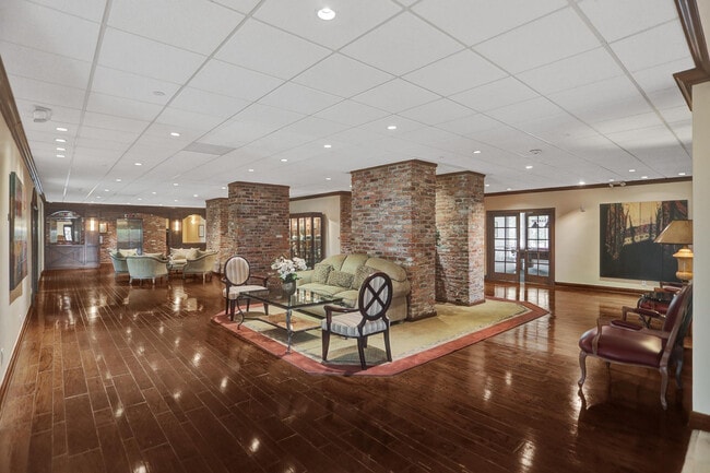 Building Photo - 5000 N Ocean Blvd