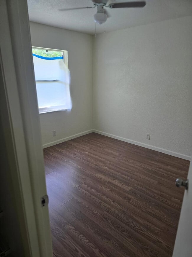 Building Photo - 2710 NW 9th St