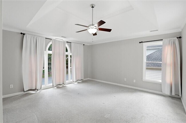 Building Photo - 360 Landing Entry