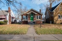 Building Photo - 317 Garfield St