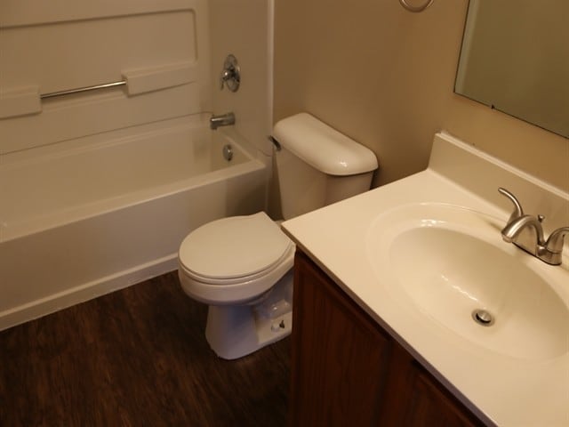 Building Photo - 7525 Hemrich Dr