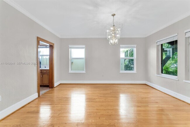 Building Photo - 1514 Capri St