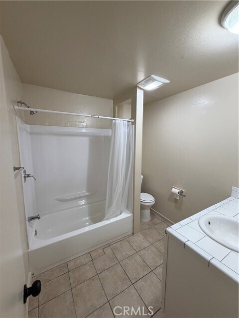 Building Photo - 4694 Bandera St