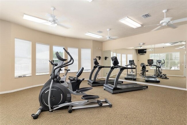 Building Photo - 8613 SW 76th Pl