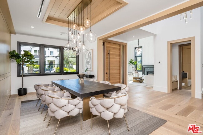 Building Photo - 16657 Oldham St