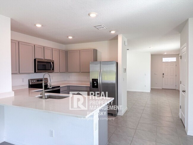 Building Photo - 33290 Darley Dl Trl